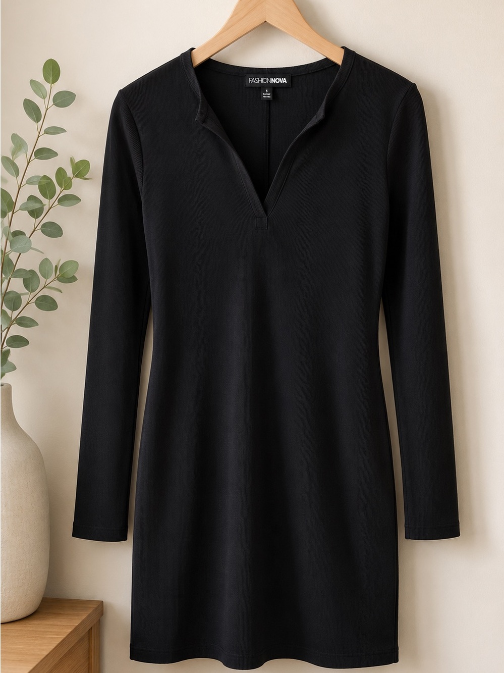 Fashion Nova Black Long Sleeve V-Neck Bodycon Dress